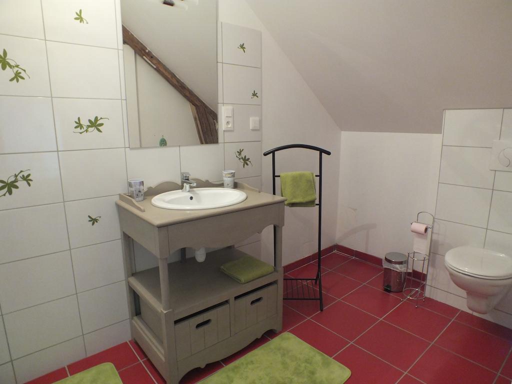 Chambre D'Hotes - La Rigaudiere Le Theil-de-Bretagne Room photo